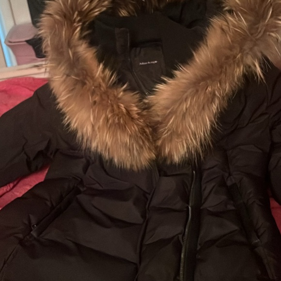 Mackage jacket - Picture 2 of 2